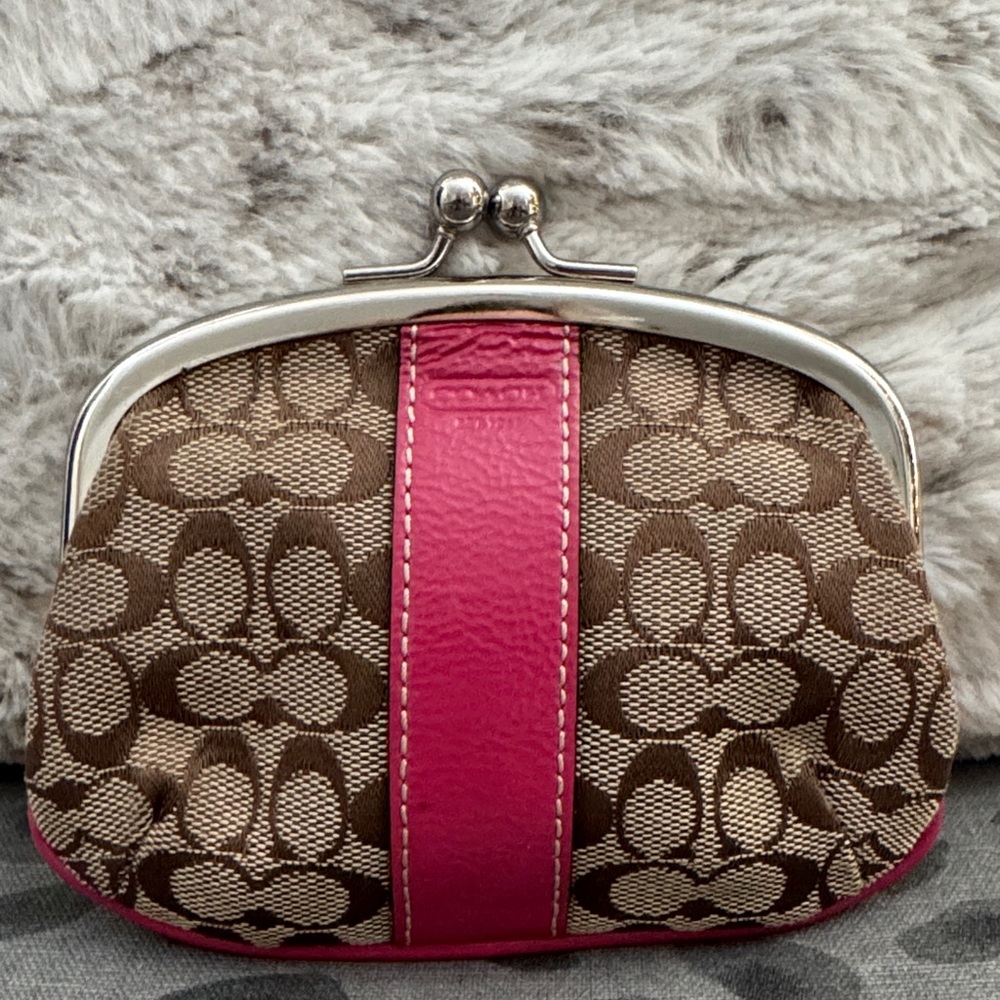 COACH Coin Purse - Picture 3 of 5